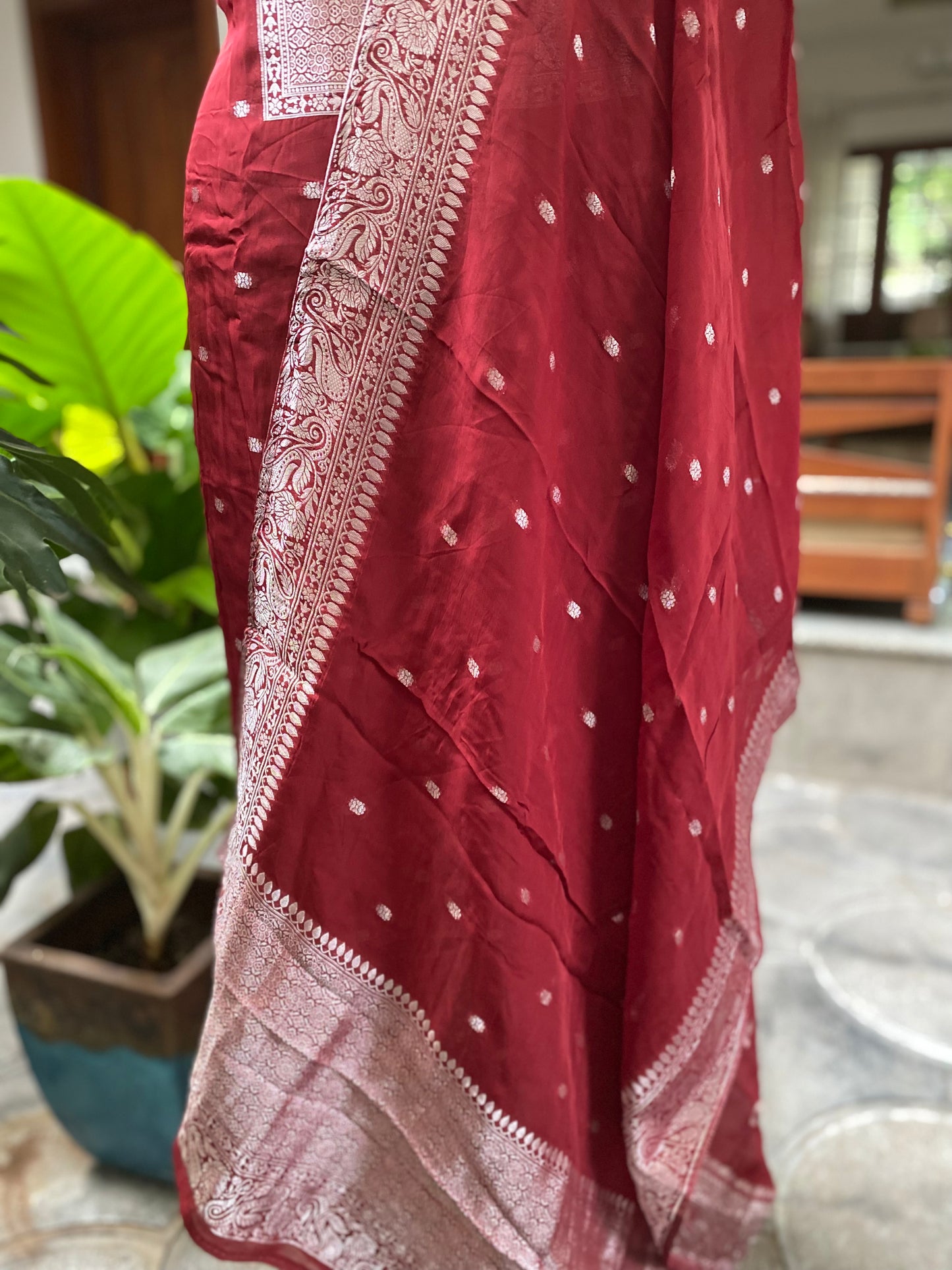 PA-D-131 Organza Banarasi