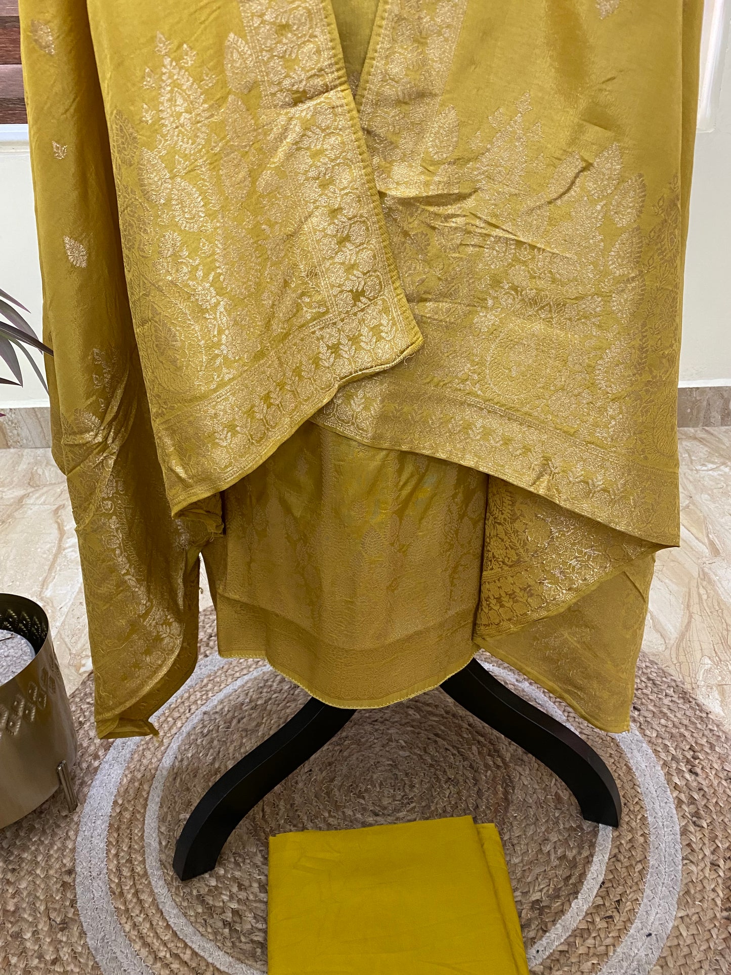 Banarasi salwar set