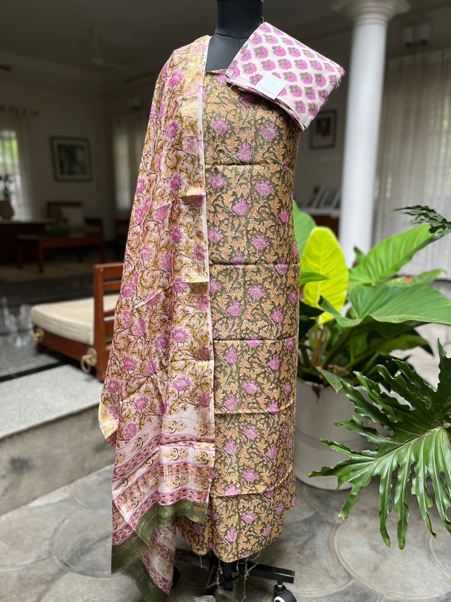 PA-A-125 Maheswari silk