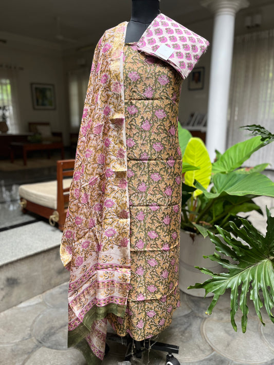 PA-A-125 Maheswari silk
