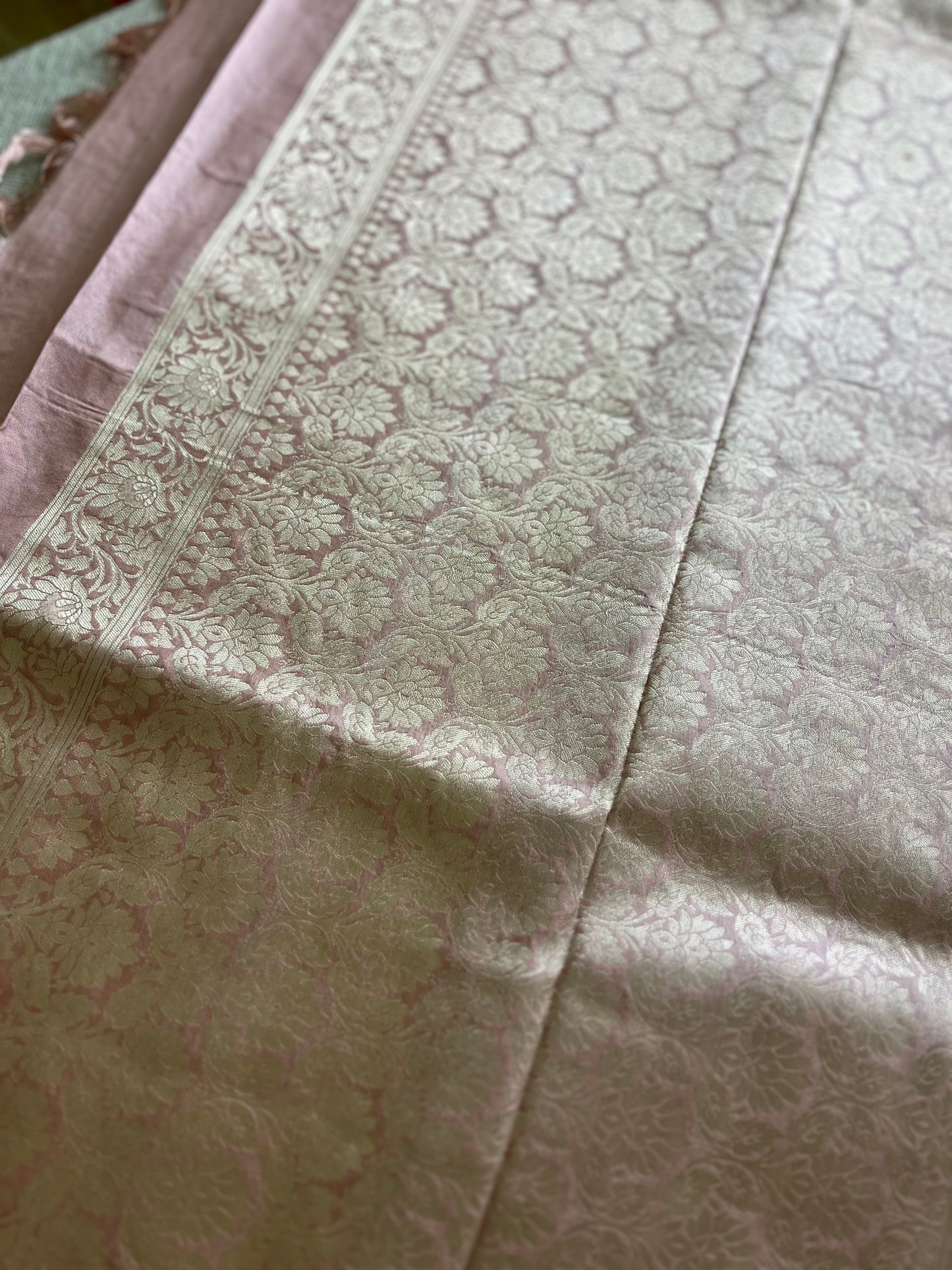 Pastel kathan silk