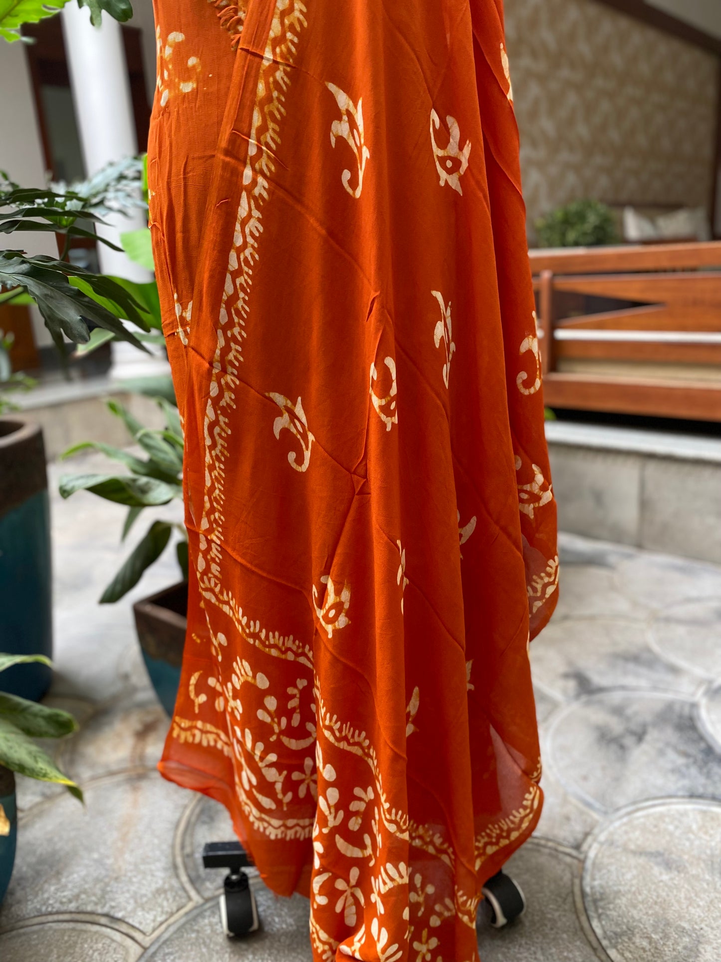 PA-E-129 Georgette Batik