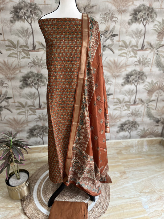 Semi tussar salwar set