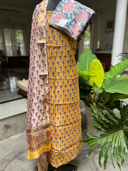 PA-A-125 Maheswari silk