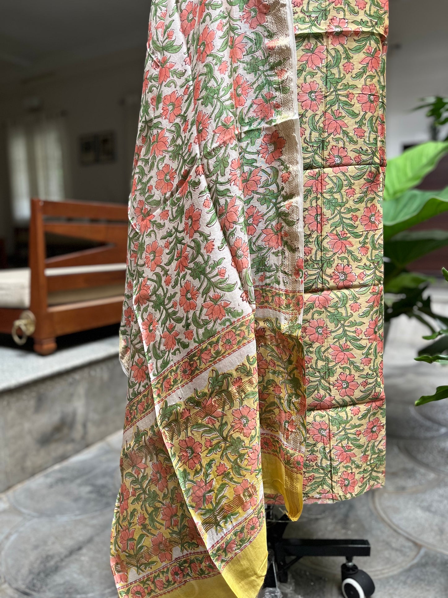PA-A-125 Maheswari silk