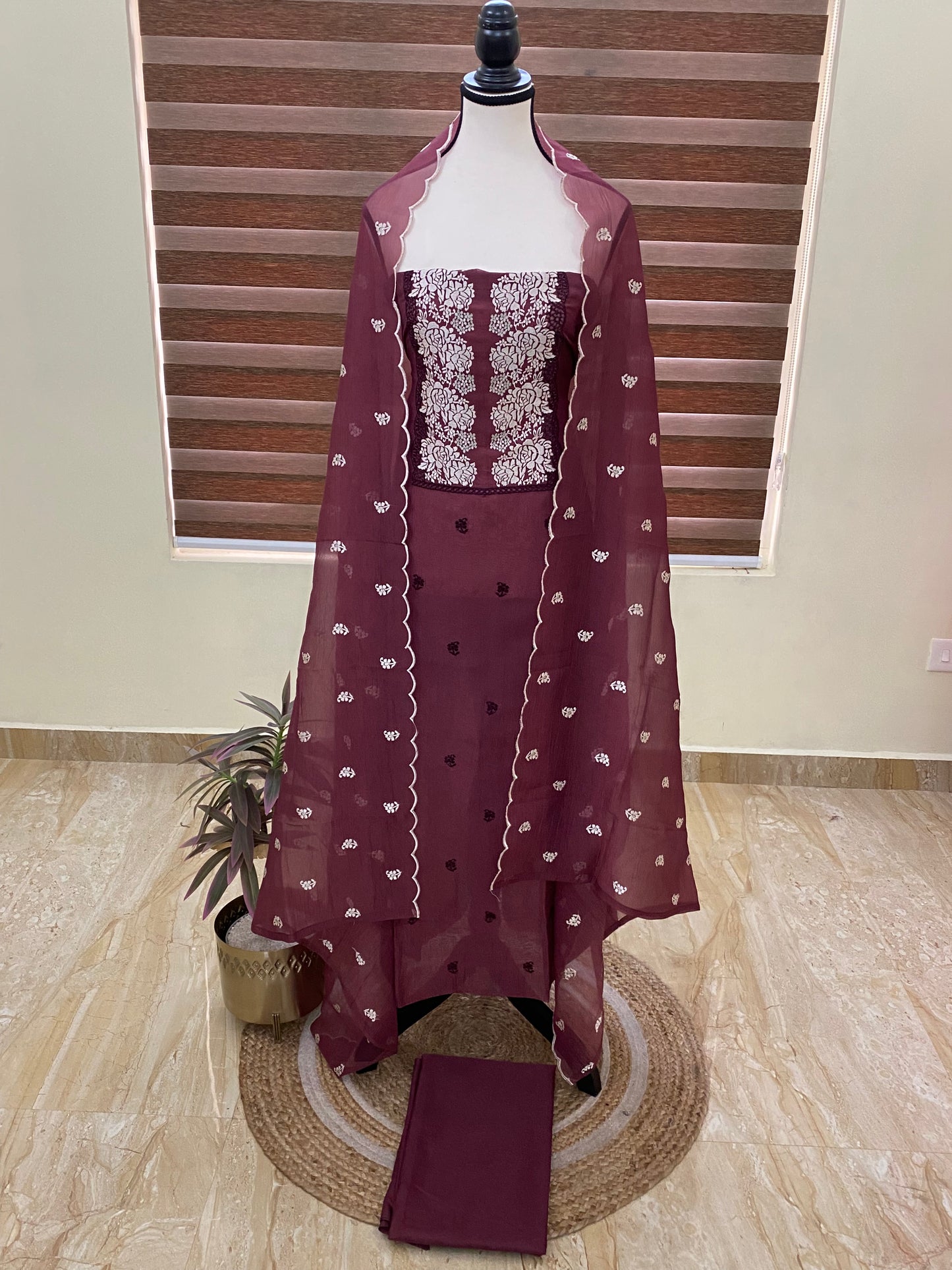 Soft tissue salwar set