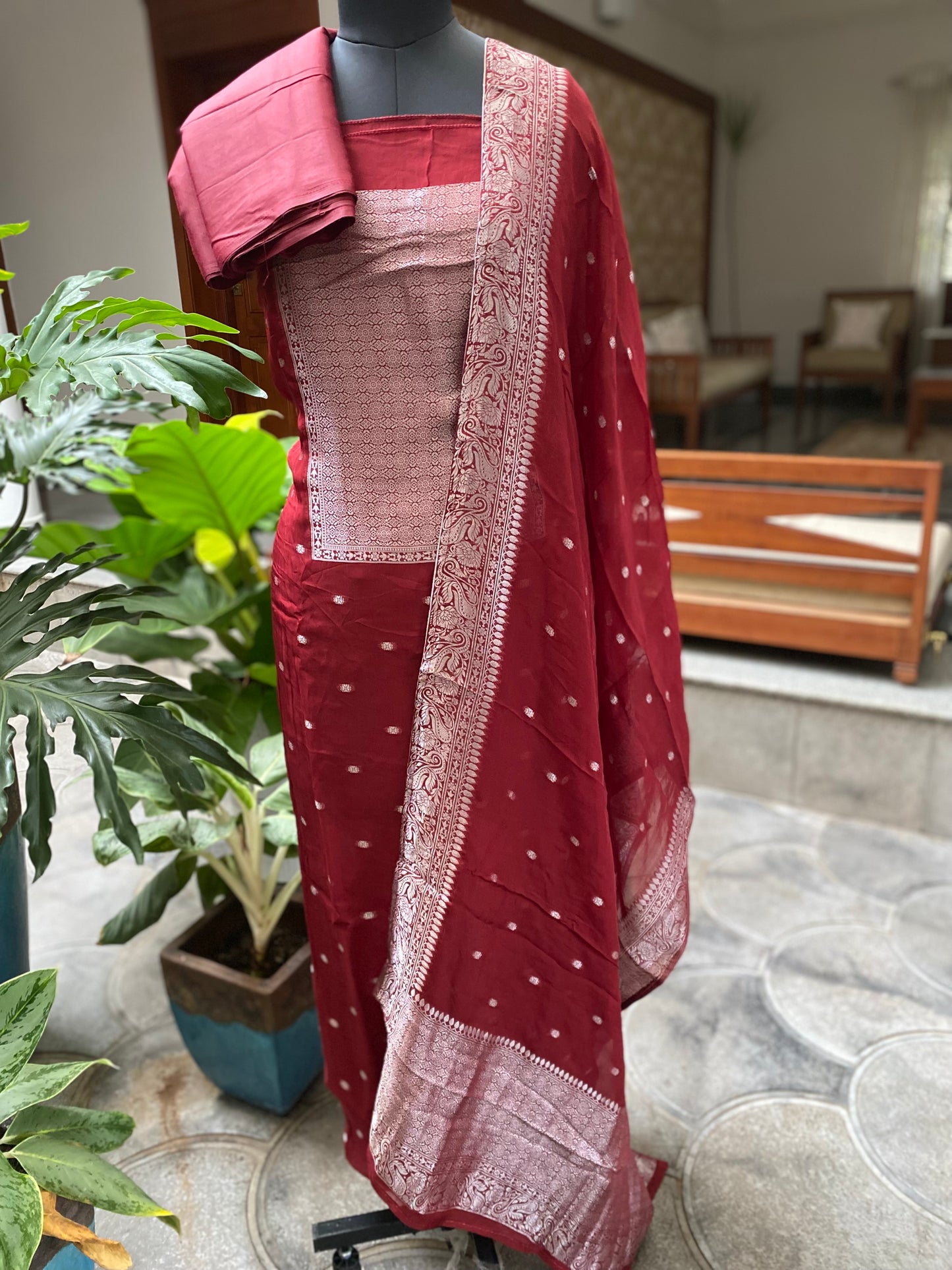 PA-D-131 Organza Banarasi