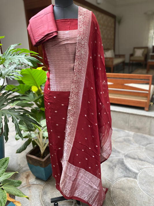 PA-D-131 Organza Banarasi