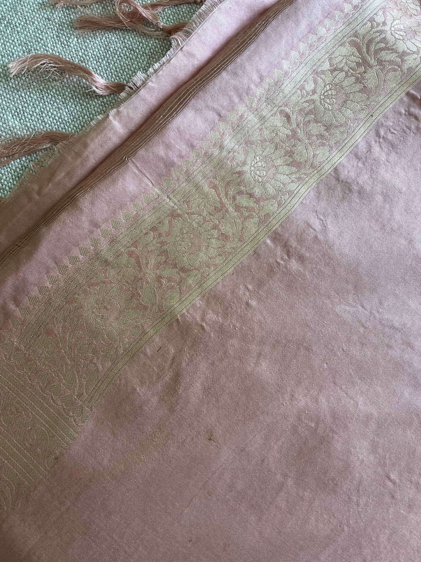 Pastel kathan silk