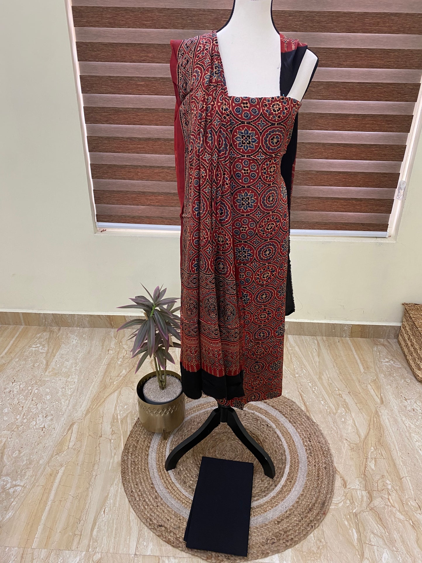 Modal salwar set