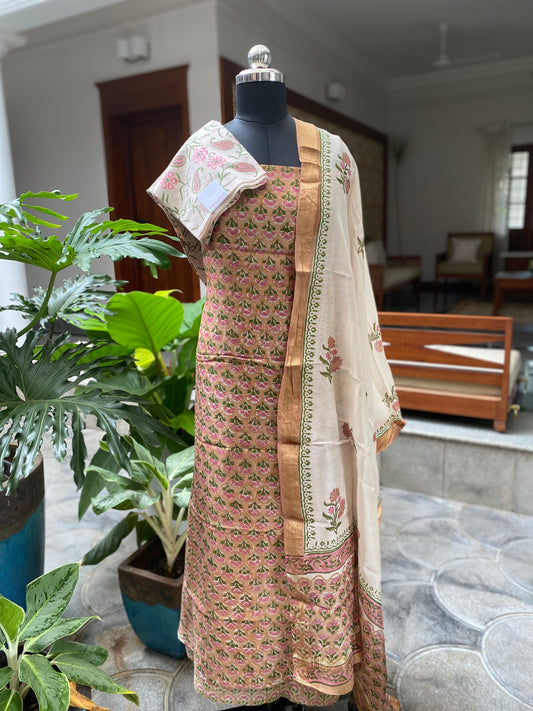 PA-A-125 Maheswari silk
