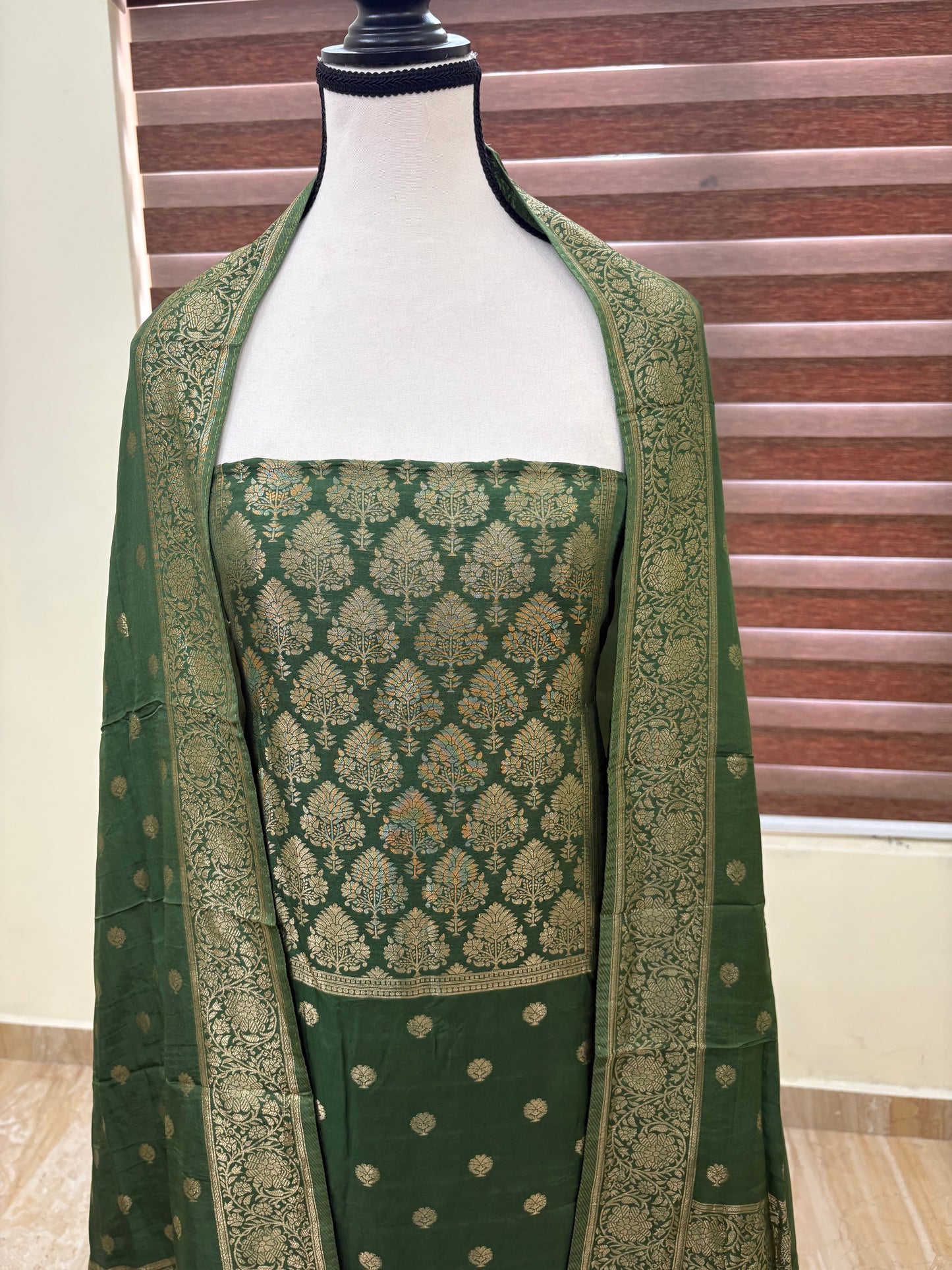 Banarasi salwar set