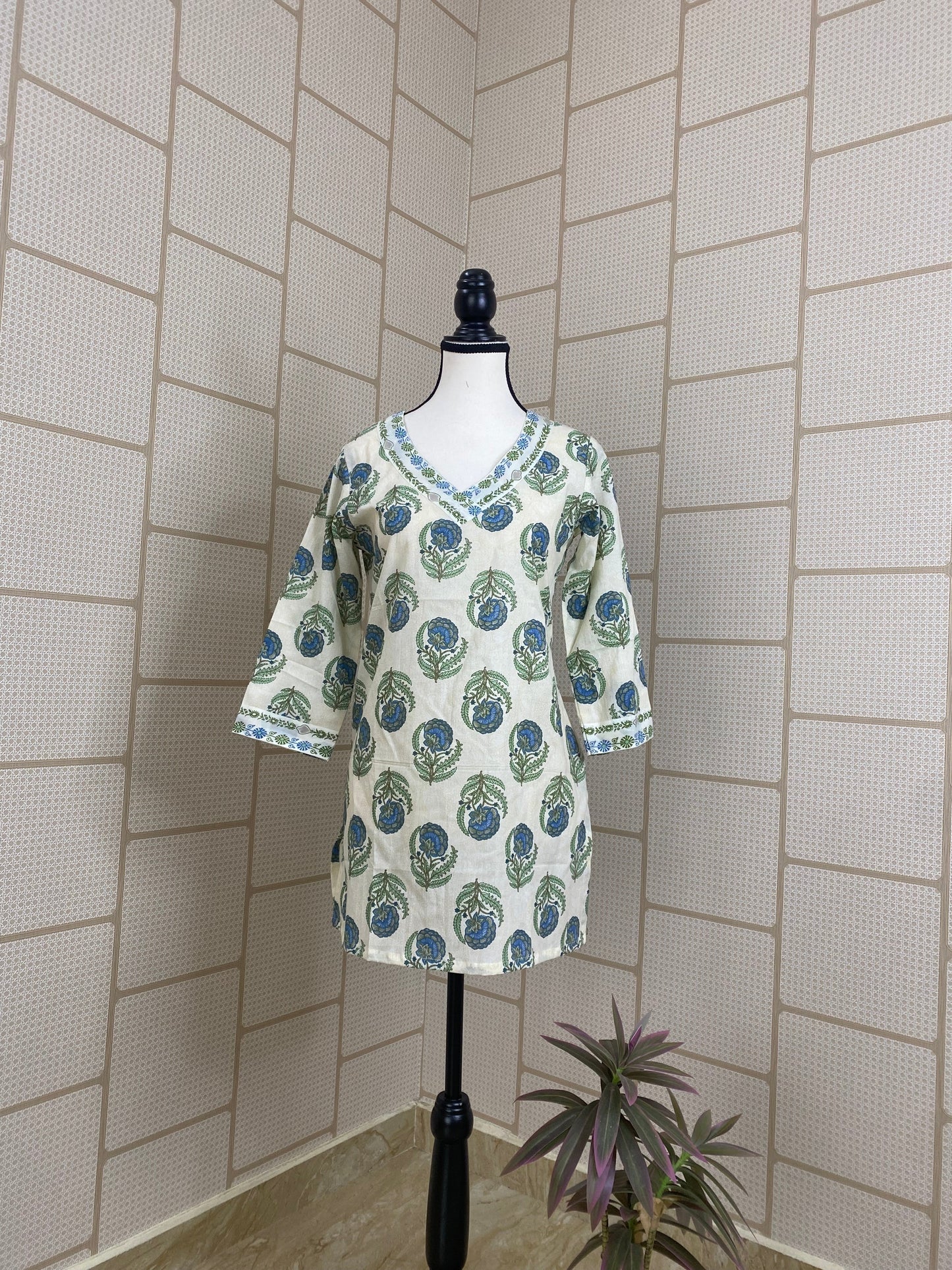 Short kurti
