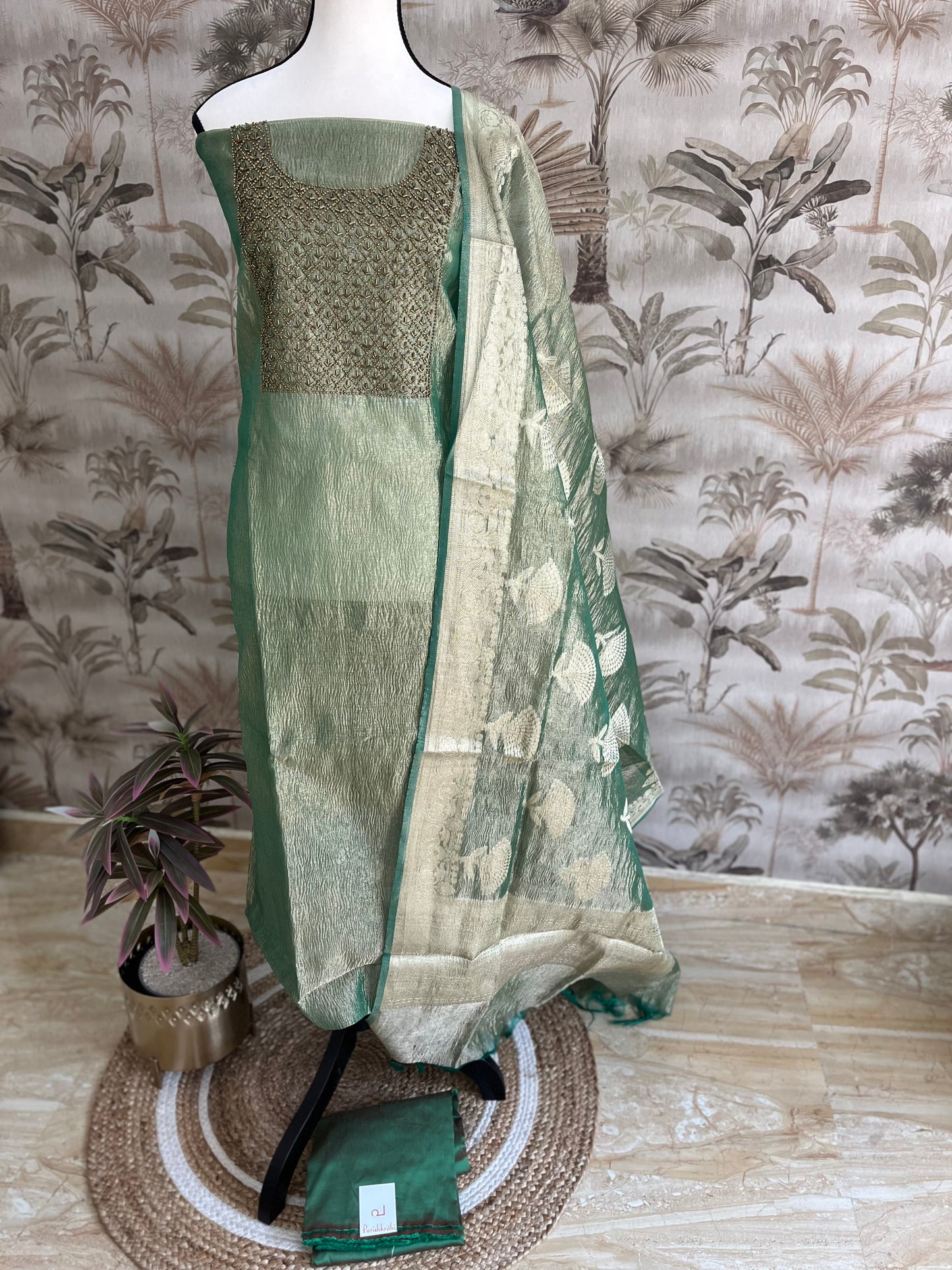 Crushed tissue salwar set