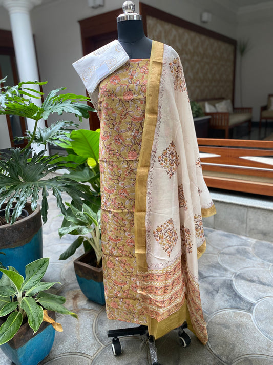 PA-A-125 Maheswari silk
