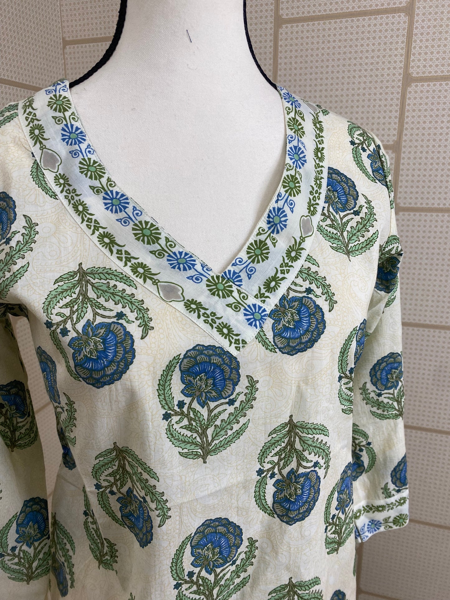 Short kurti