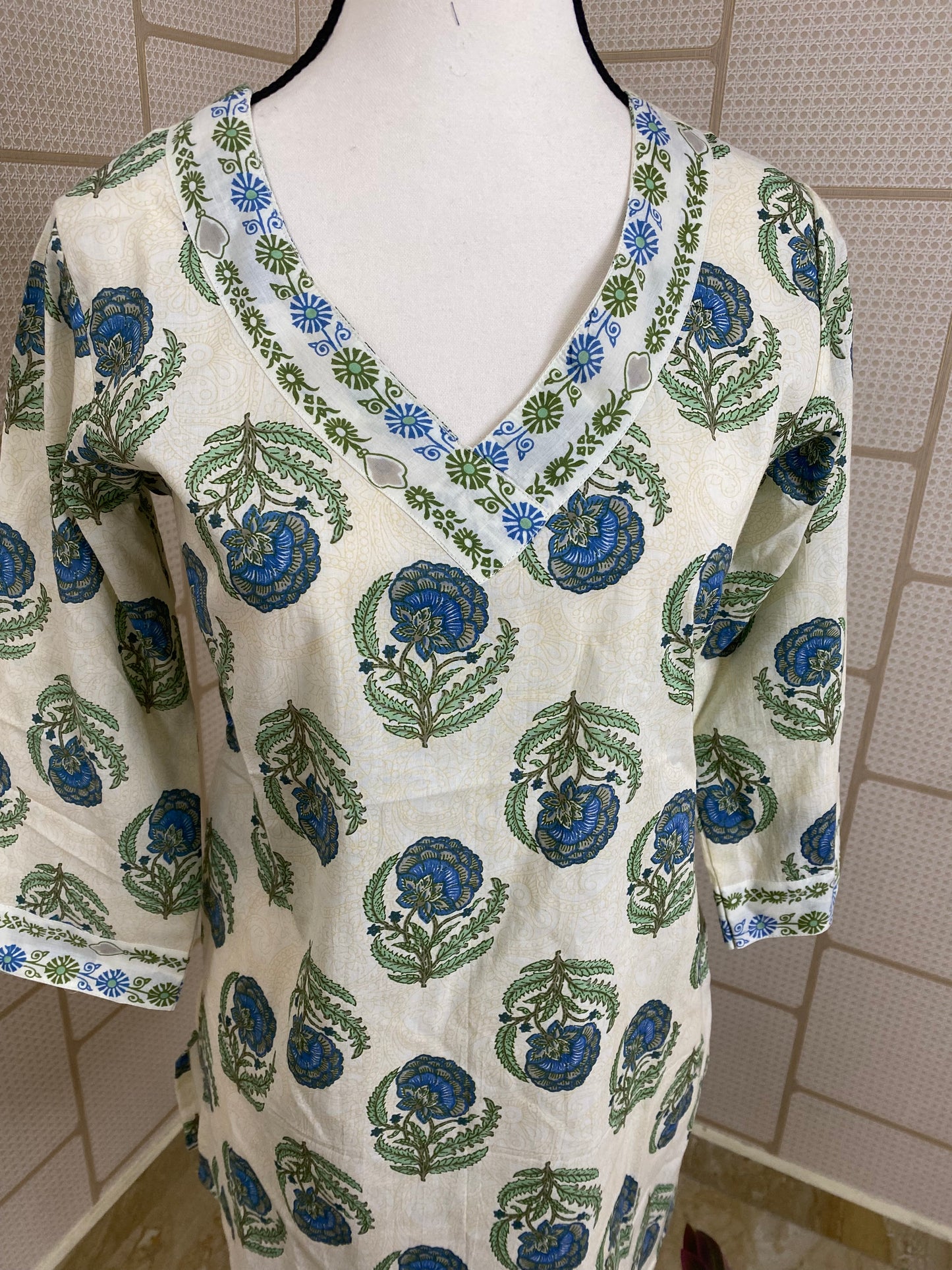 Short kurti