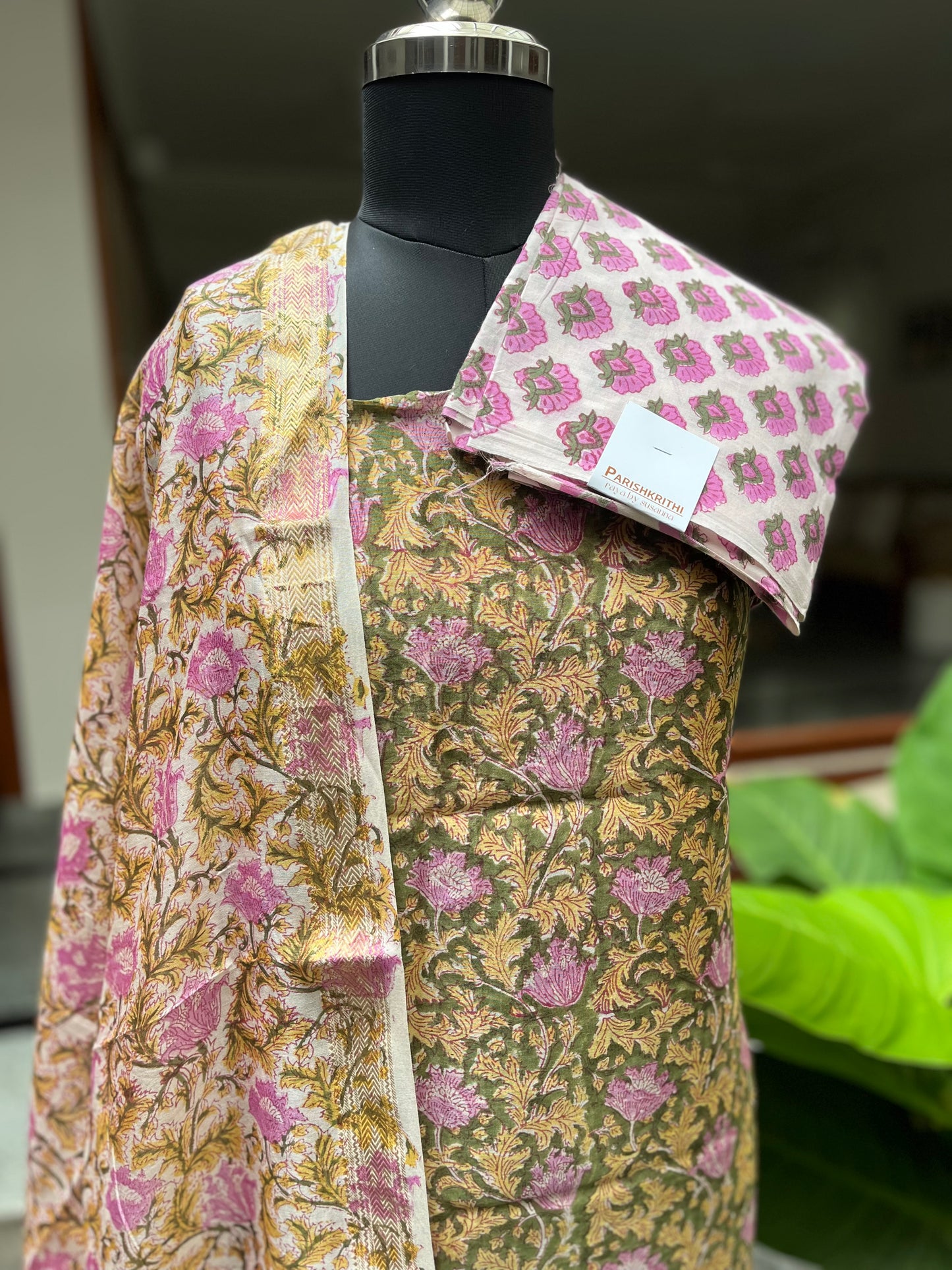 PA-A-125 Maheswari silk