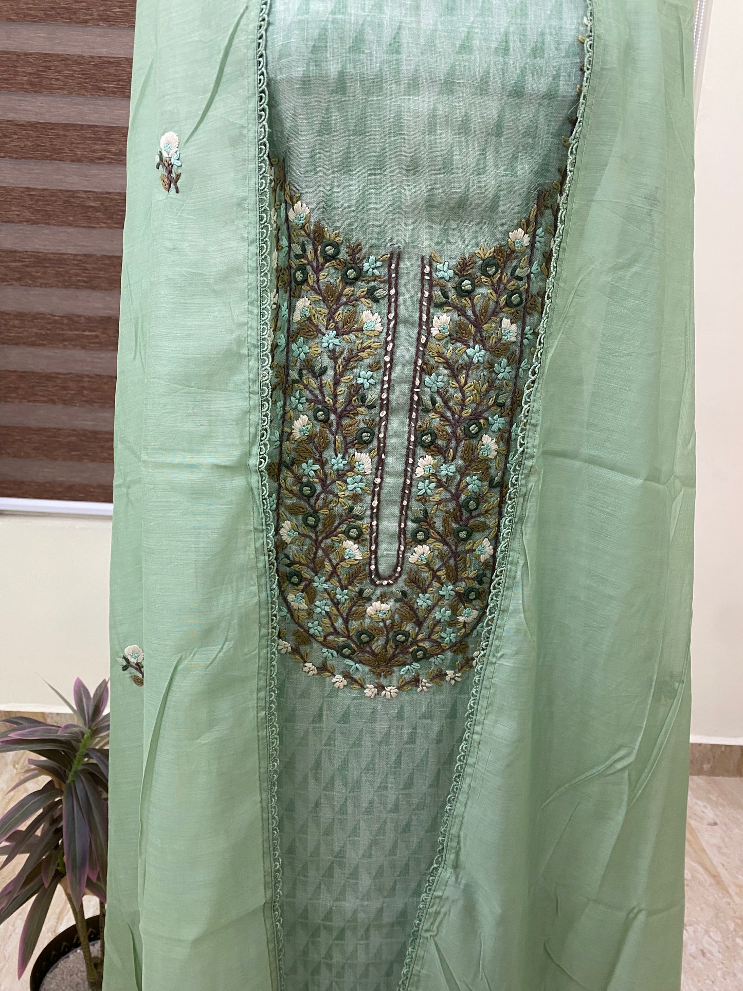 Linen hand embroidery set