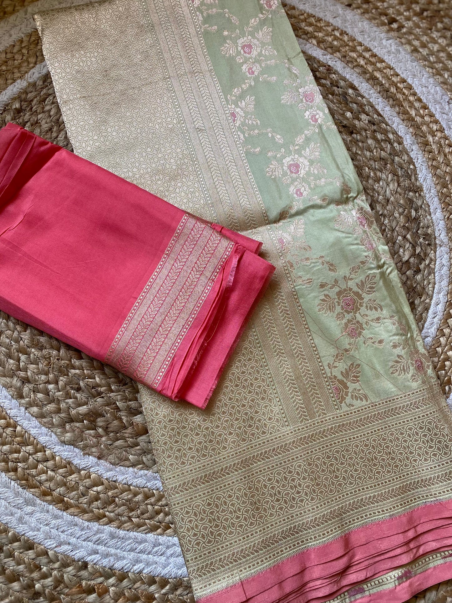 Banarasi Kathan saree