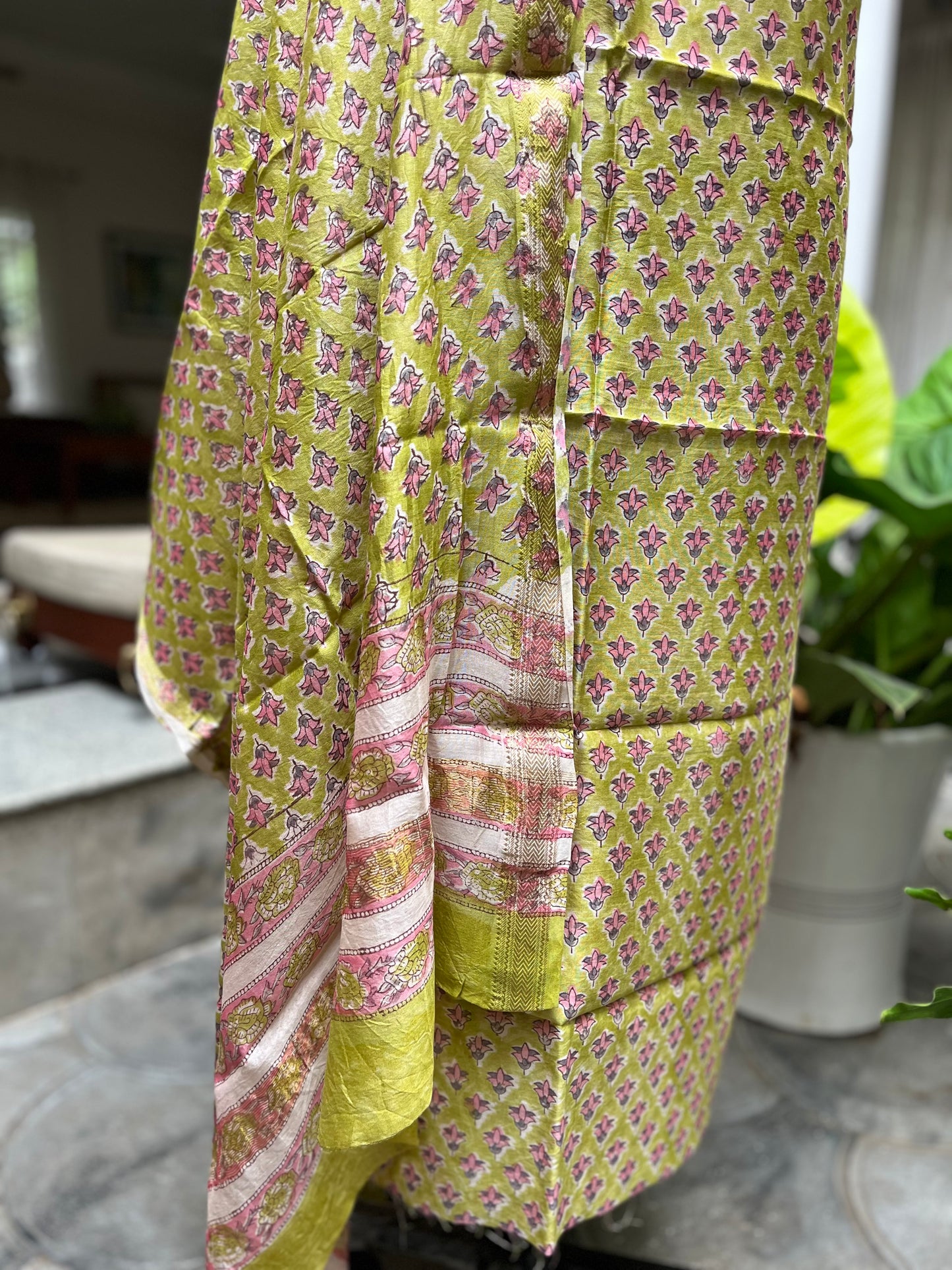PA-A-125 Maheswari silk